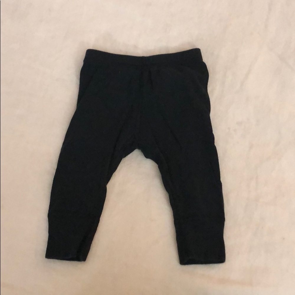 Hanna Andersson black wiggle pants 3-6 months